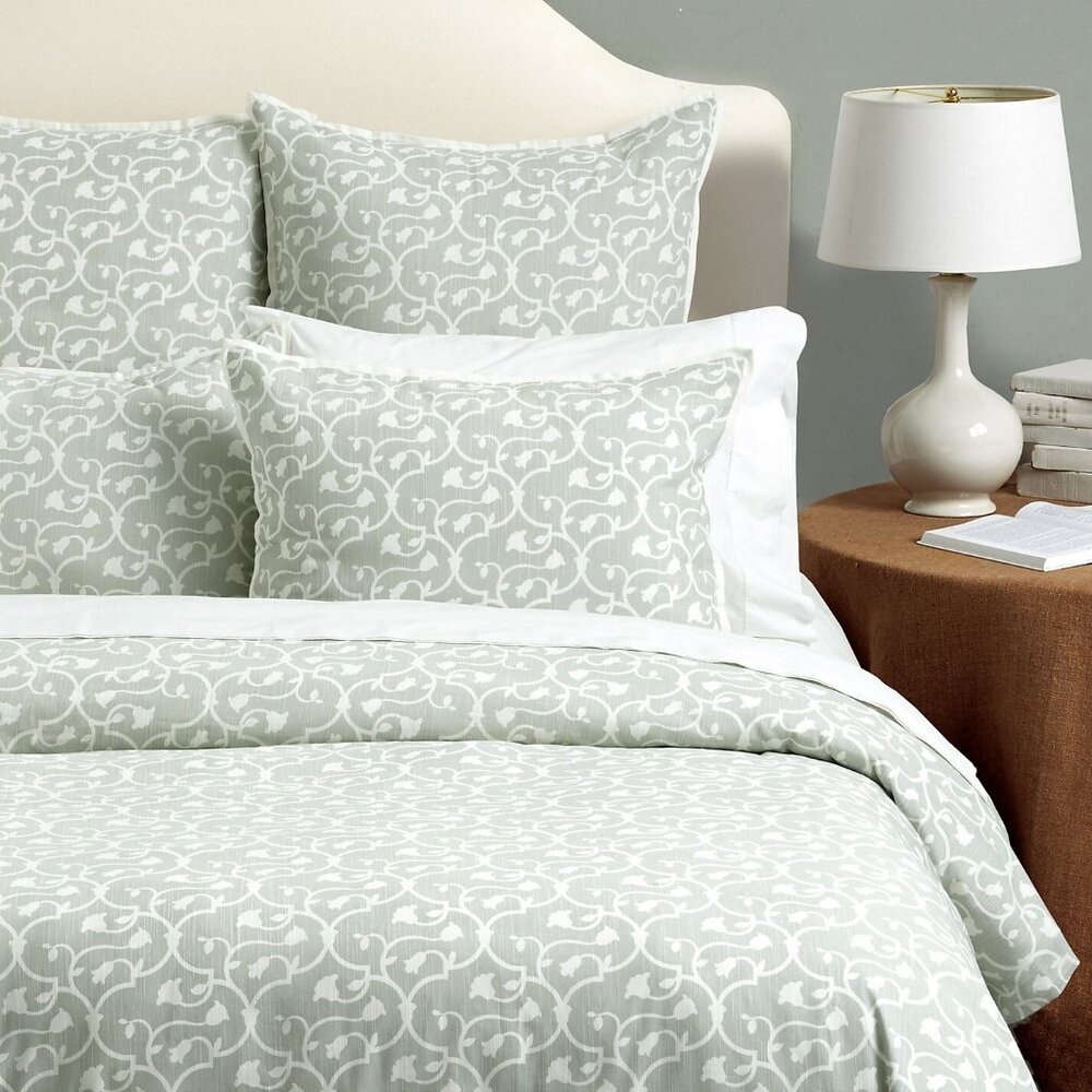 Ballard Designs Florette Tulip Trellis BEIGE King Duvet Cover & 2 King Shams - Picture 4 of 5